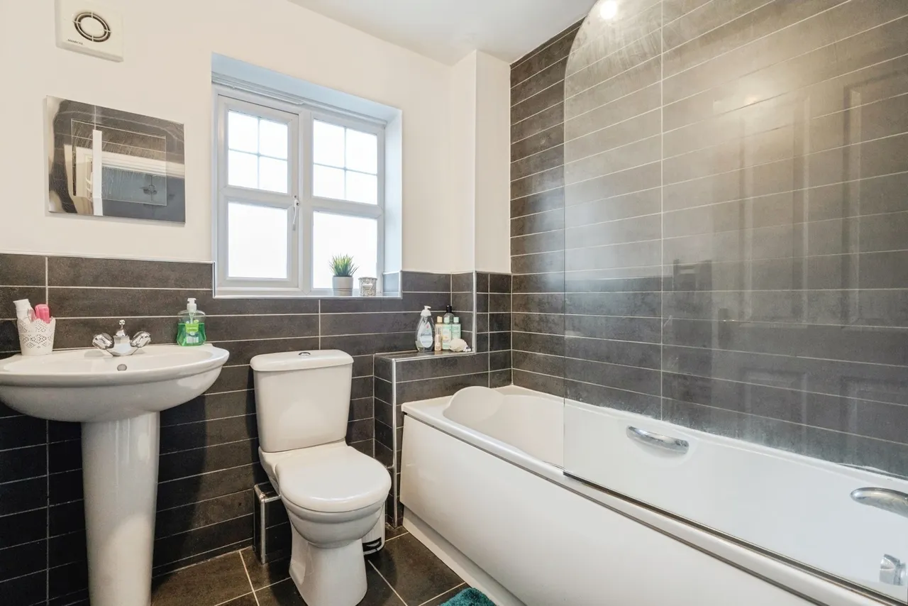 Appleton Lane, Bolton, BL5, photo 10