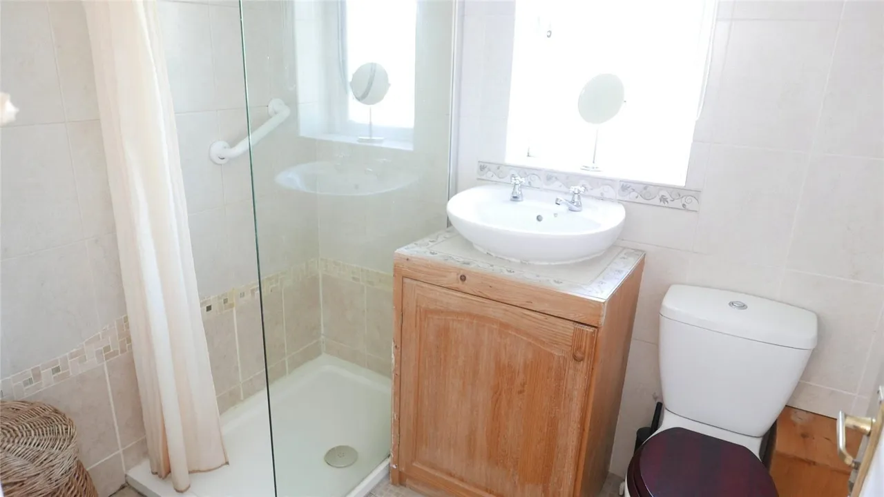 Respryn Close, Liskeard, PL14, photo 8