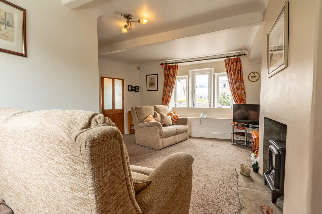 Chapel Row, Wilsden, BD15, photo 4
