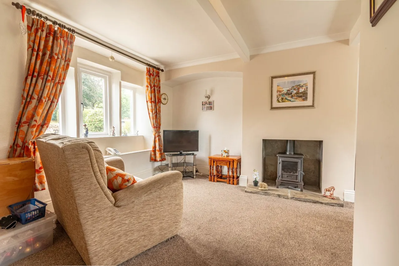 Chapel Row, Wilsden, BD15, photo 2