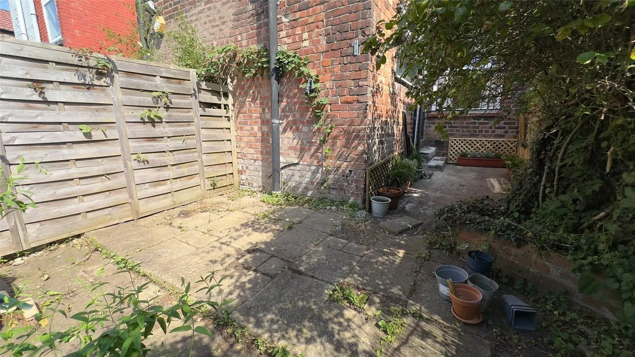 Old Road, Blackley, M9, photo 10