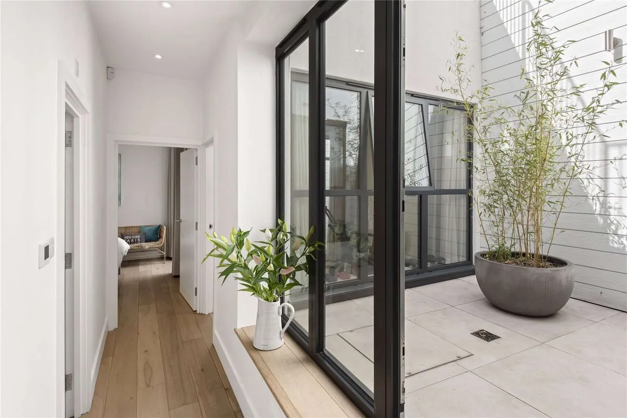 Cavendish Road, London, SW12, photo 13