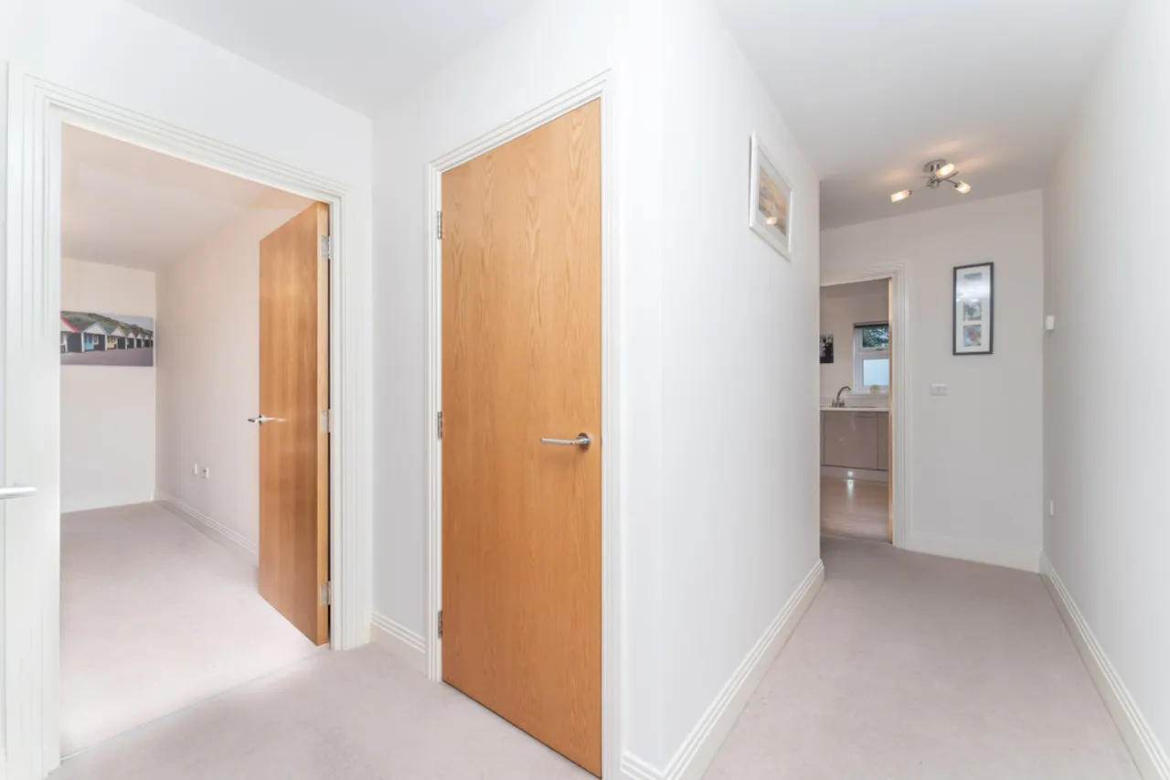 Maplewood Court, Ashford, photo 15