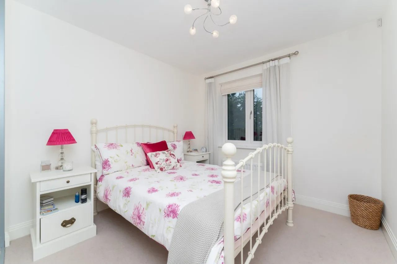 Maplewood Court, Ashford, photo 13