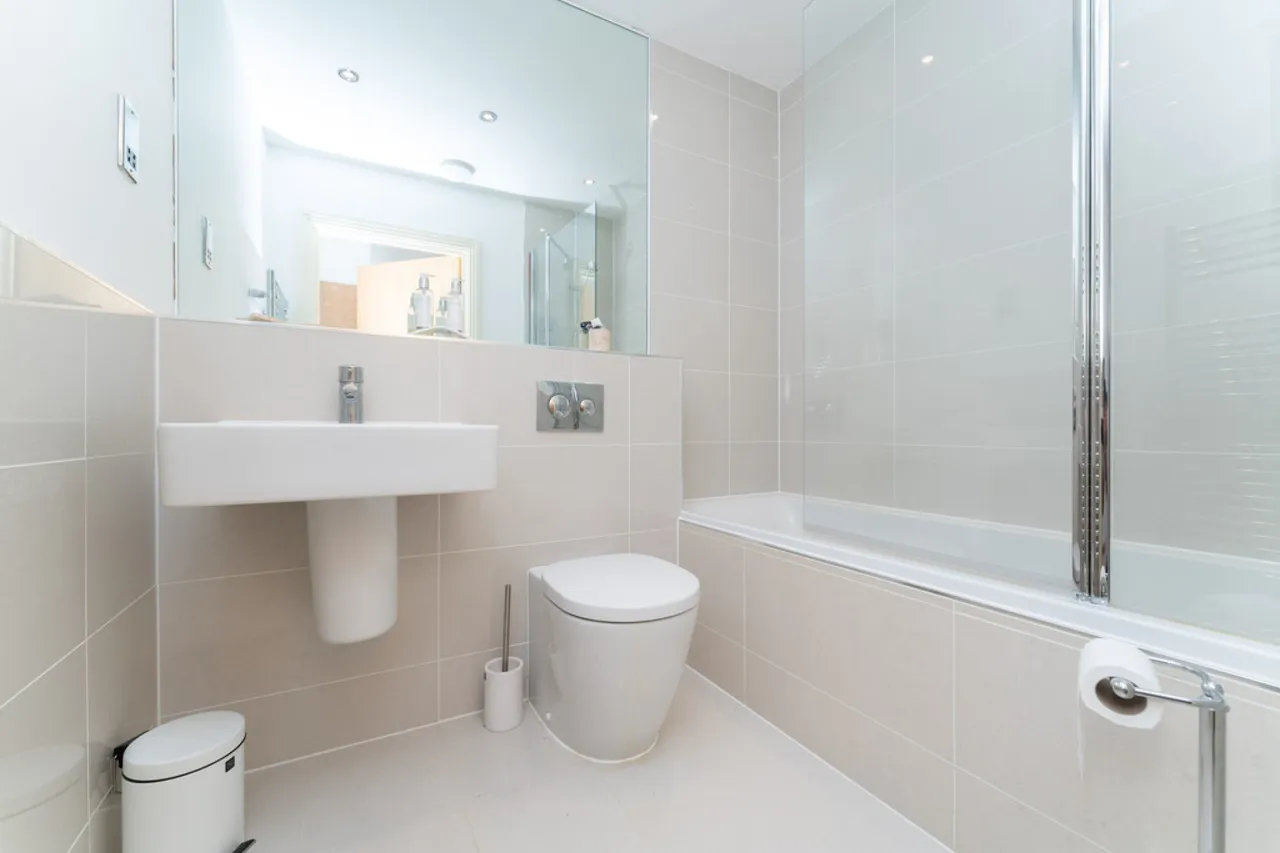 Maplewood Court, Ashford, photo 10