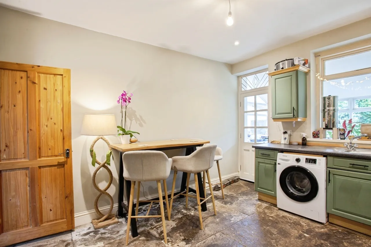 Warren Lane, Chapeltown, Sheffield, S35, photo 4