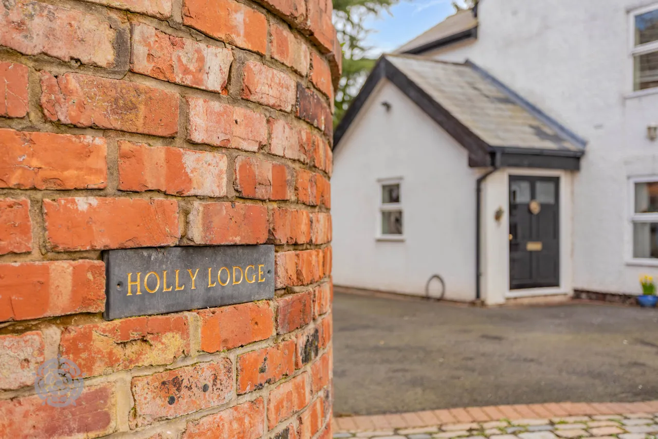 Holly Lodge Sandy Lane, Croft, Warrington, WA3 7BW, photo 33