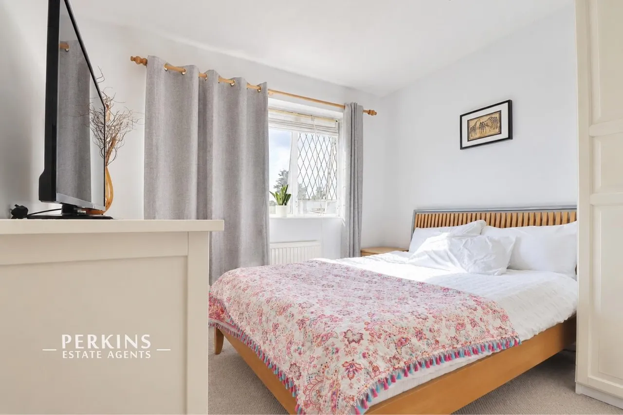 Ferrymead Avenue, Greenford, UB6, photo 7