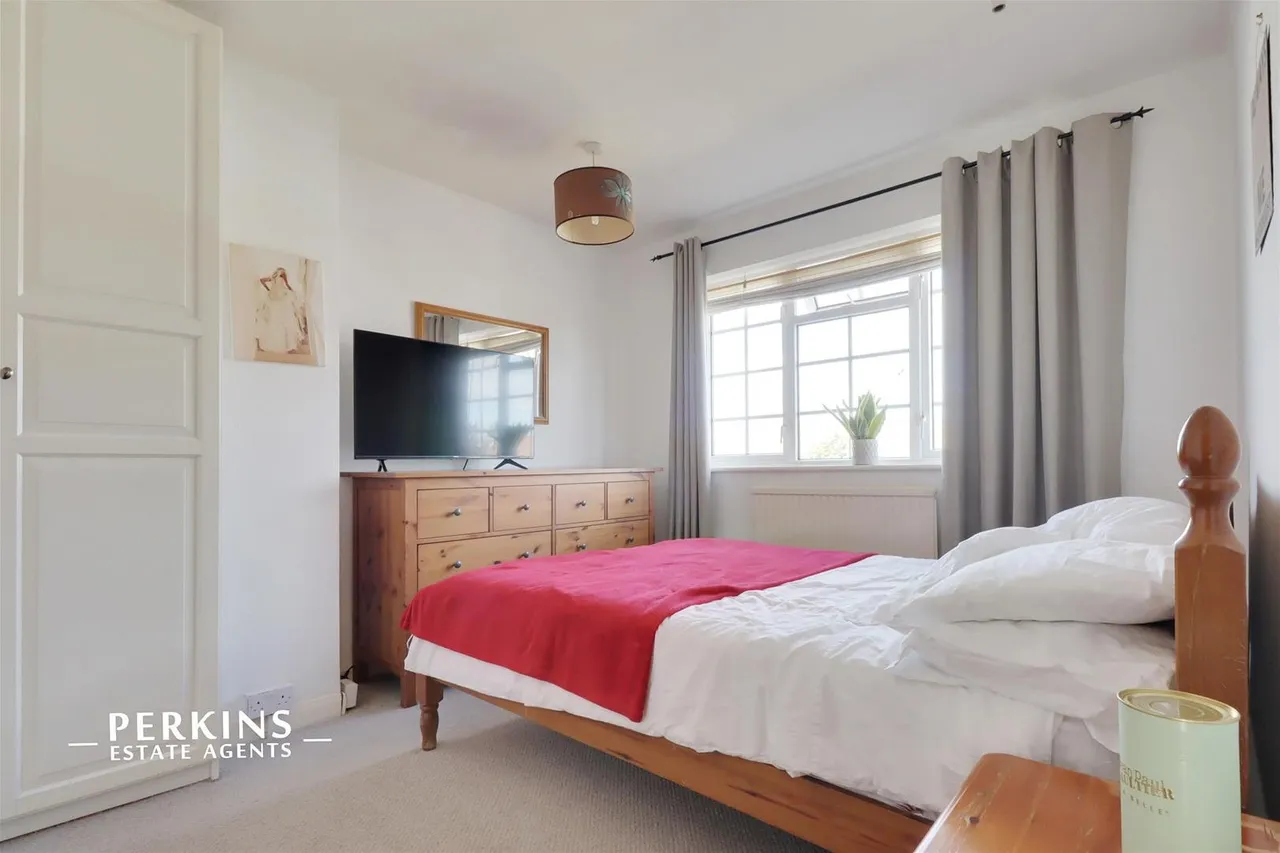 Ferrymead Avenue, Greenford, UB6, photo 6