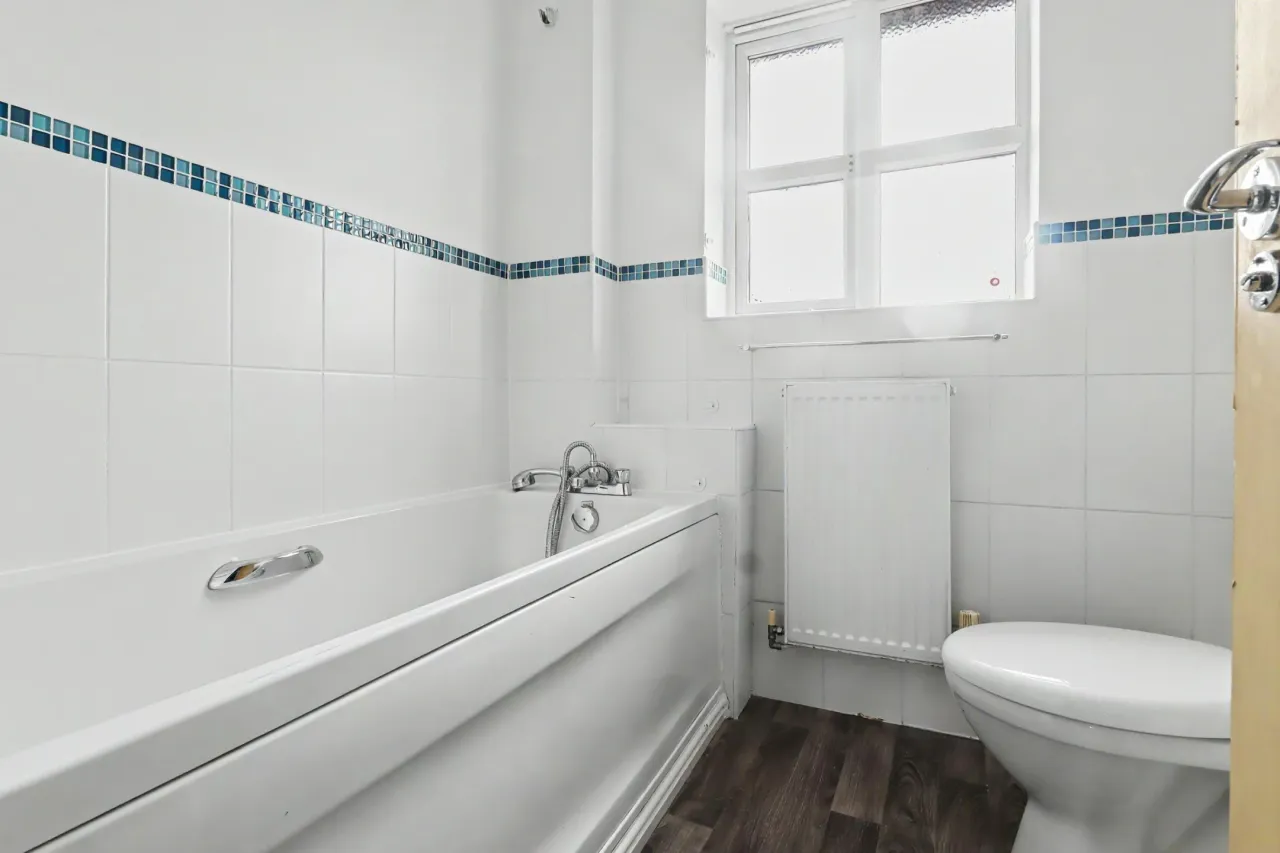 Merlin Court, Crewe, photo 22