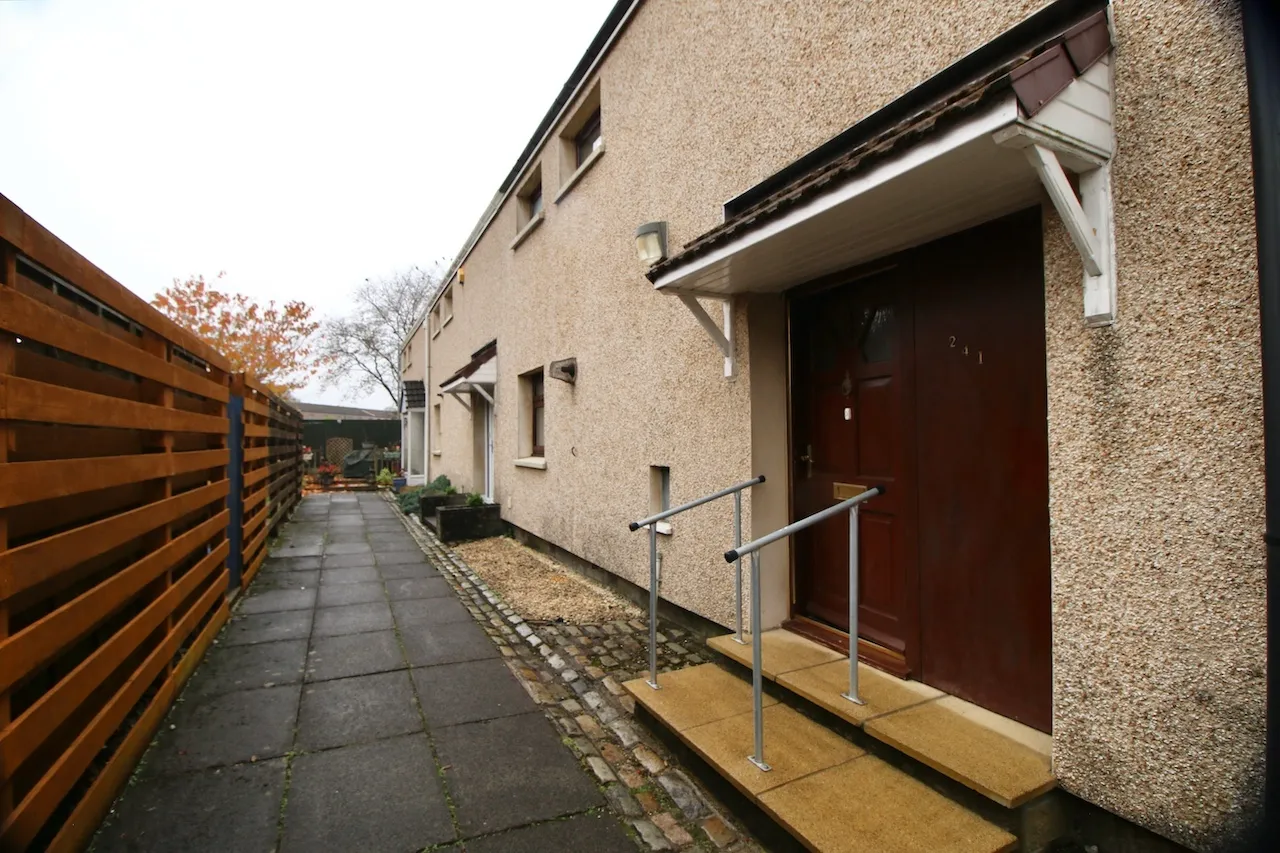 Almond Road, Cumbernauld, G67 3LR, photo 16