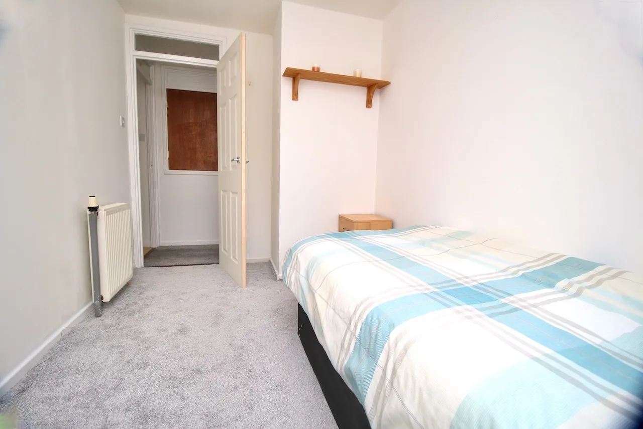 Almond Road, Cumbernauld, G67 3LR, photo 15