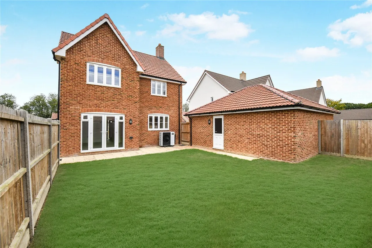 Engineers Close, Latchingdon, CM3, photo 9