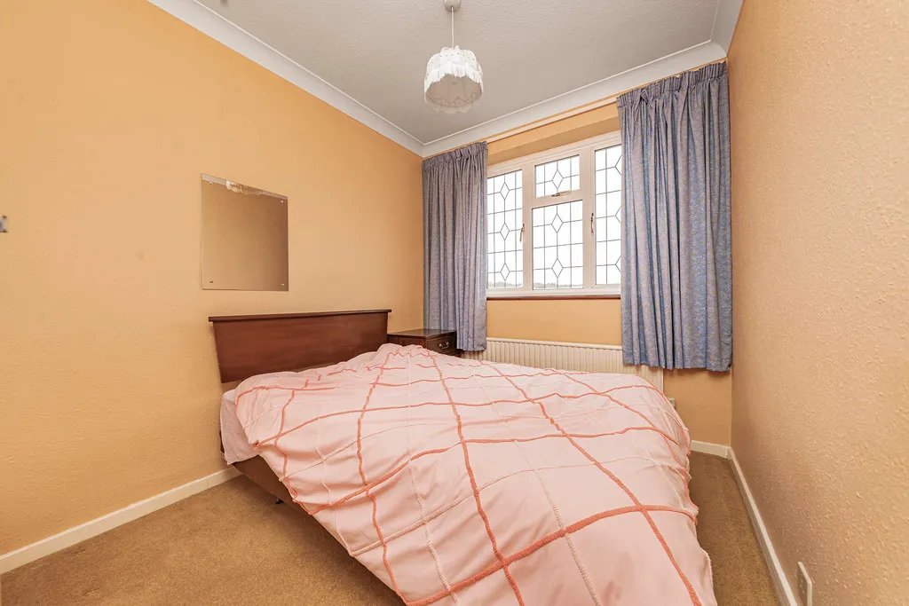 Ashcroft Drive, Denham, UB9, photo 12