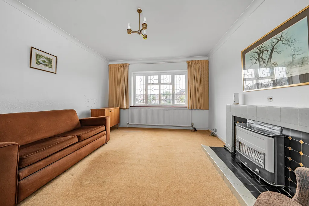 Ashcroft Drive, Denham, UB9, photo 31
