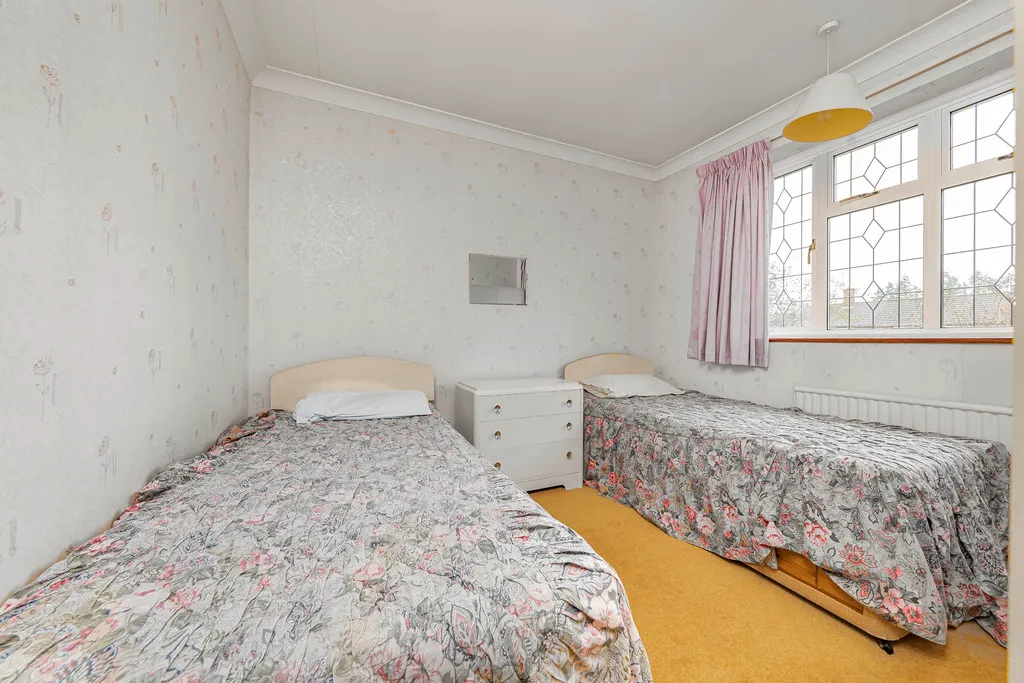 Ashcroft Drive, Denham, UB9, photo 18