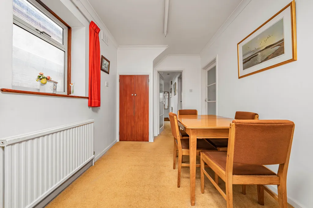 Ashcroft Drive, Denham, UB9, photo 41