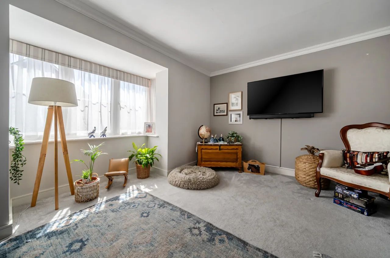 Hunstanton Drive, Binfield, Bracknell, Berkshire, RG42 4JA, photo 17