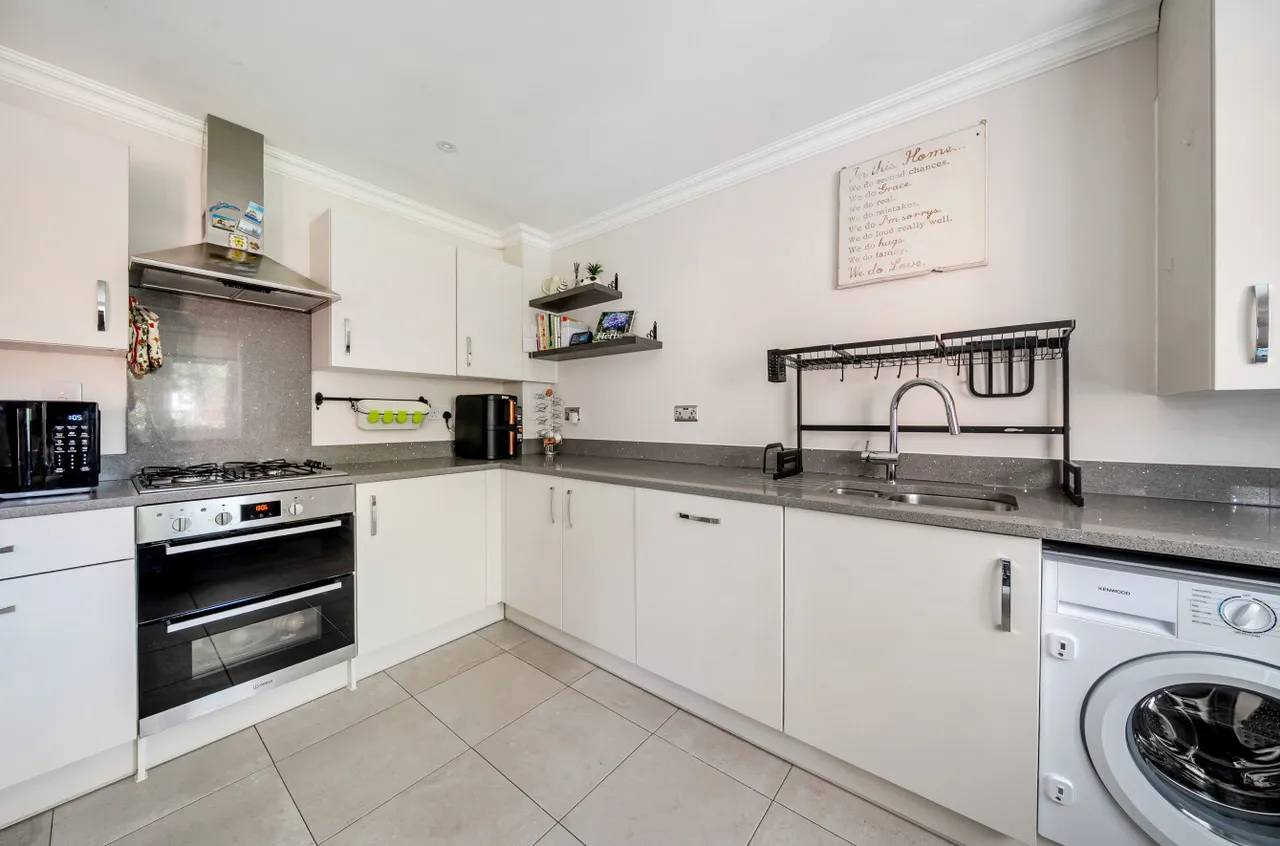 Hunstanton Drive, Binfield, Bracknell, Berkshire, RG42 4JA, photo 14