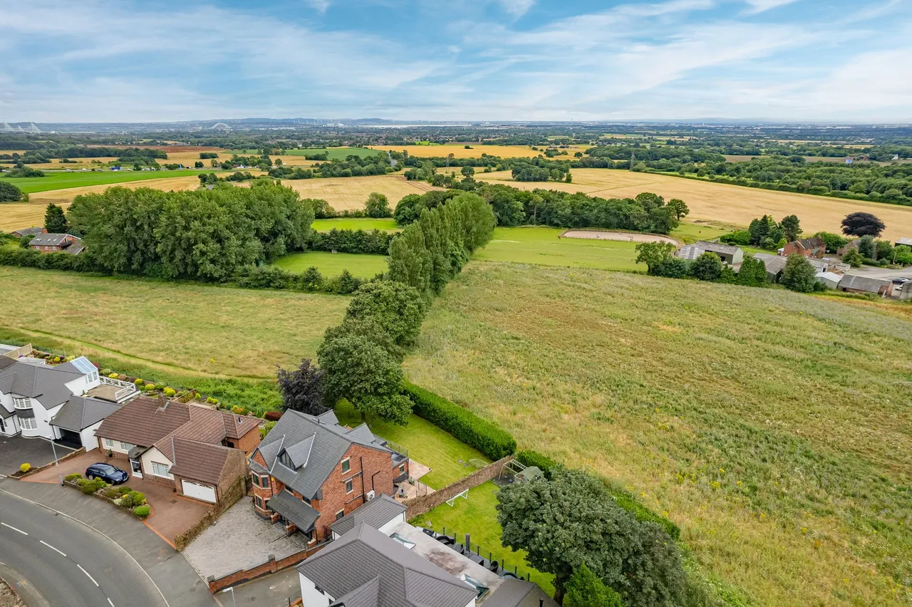 Elsinor Mill Lane, Rainhill, Prescot, Prescot, L35 6NG, photo 66