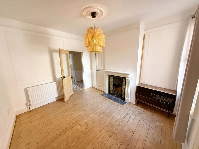 Harlaxton Road, Grantham, photo 3