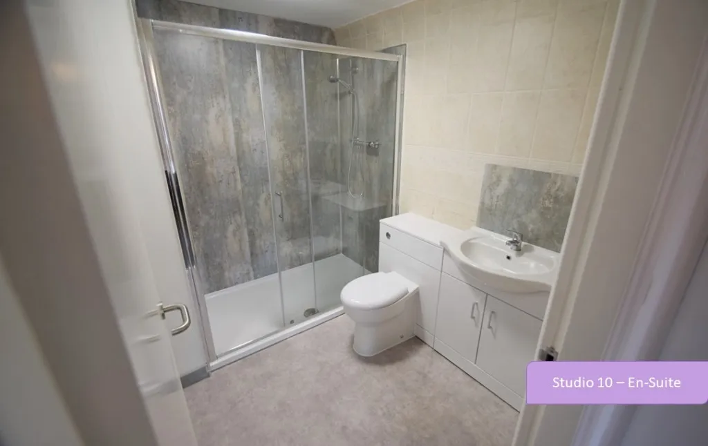 King Street, Newcastle-Under-Lyme, ST5, photo 12
