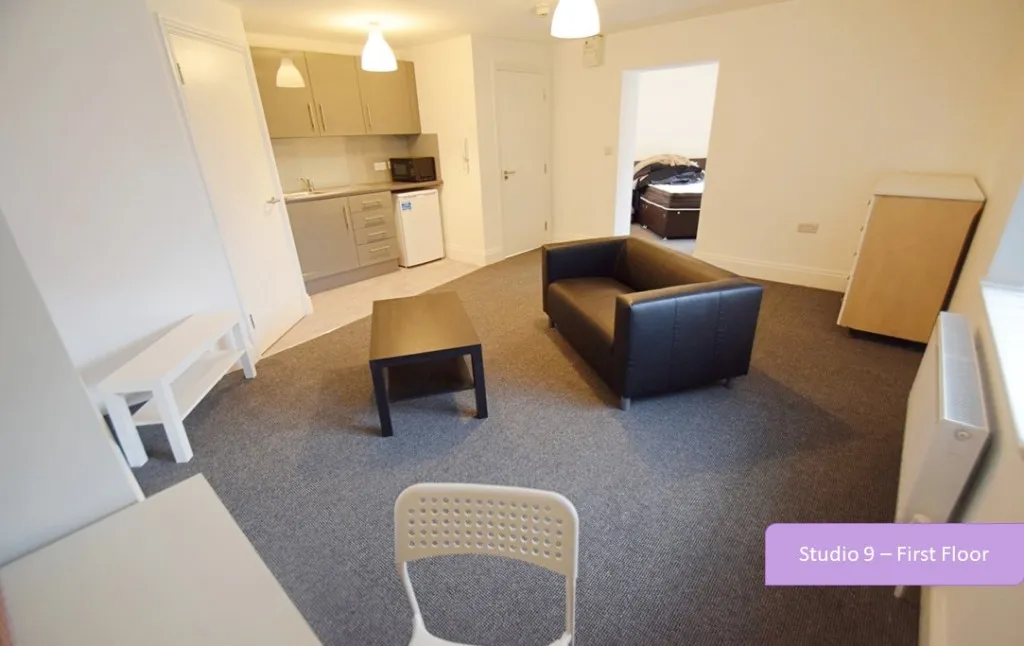 King Street, Newcastle-Under-Lyme, ST5, photo 5