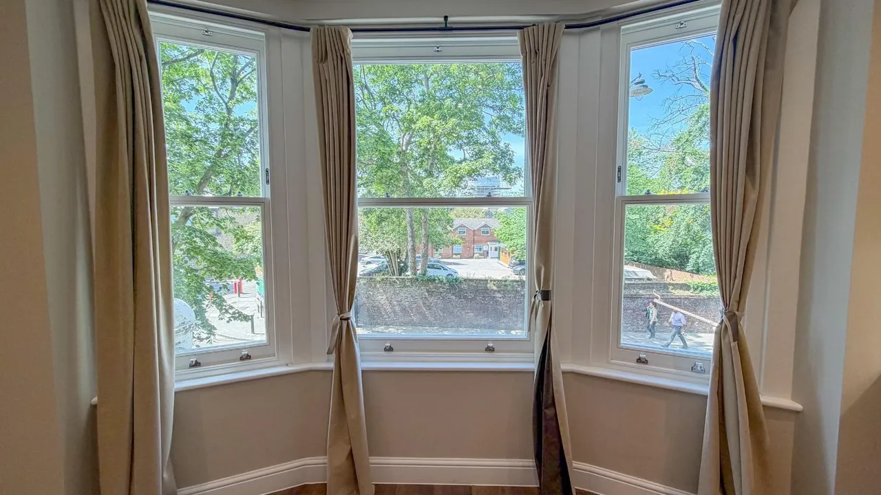 Silver Street, Enfield EN1 3EF, photo 6