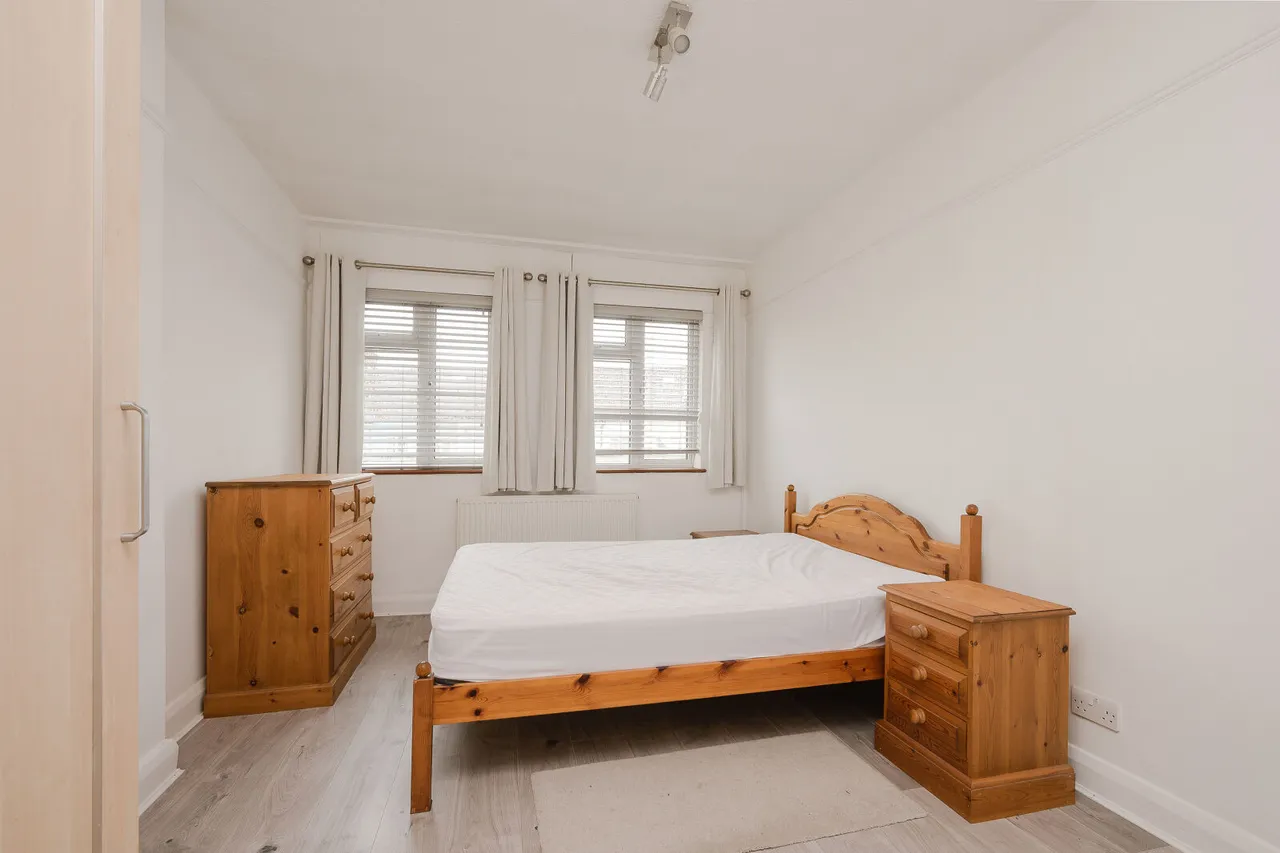 Durnsford Road, Wimbledon, SW19, photo 3