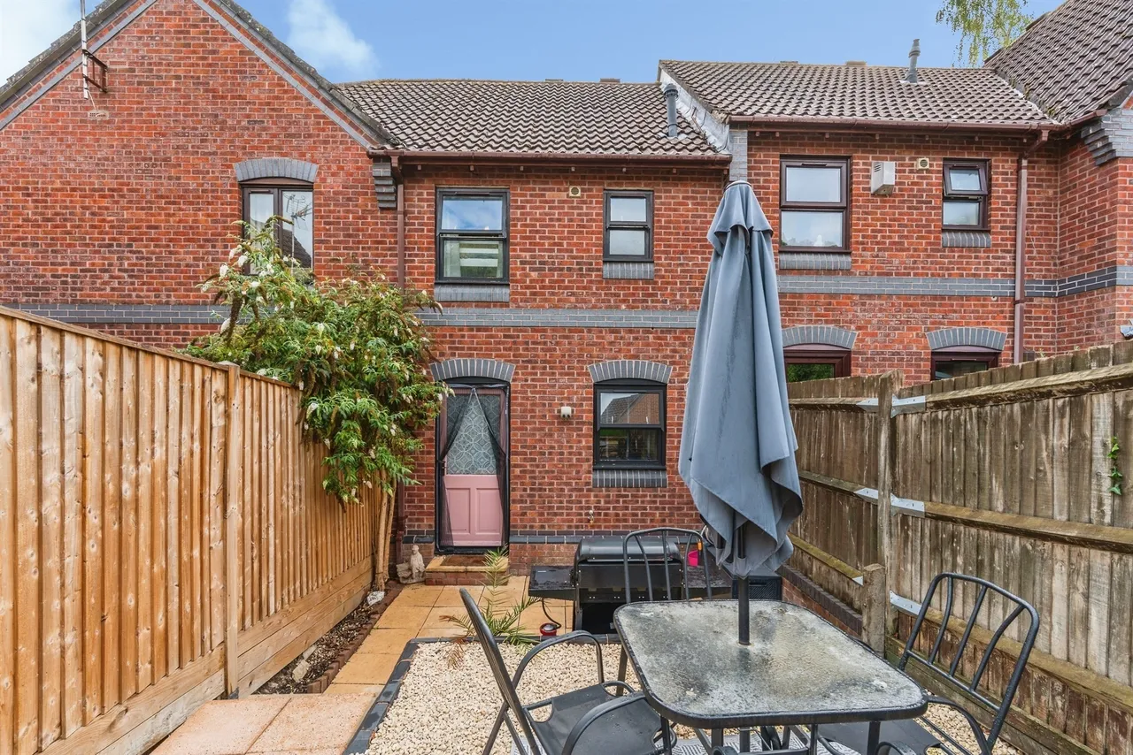Oaklands Way, Dibden Purlieu, Southampton, photo 12