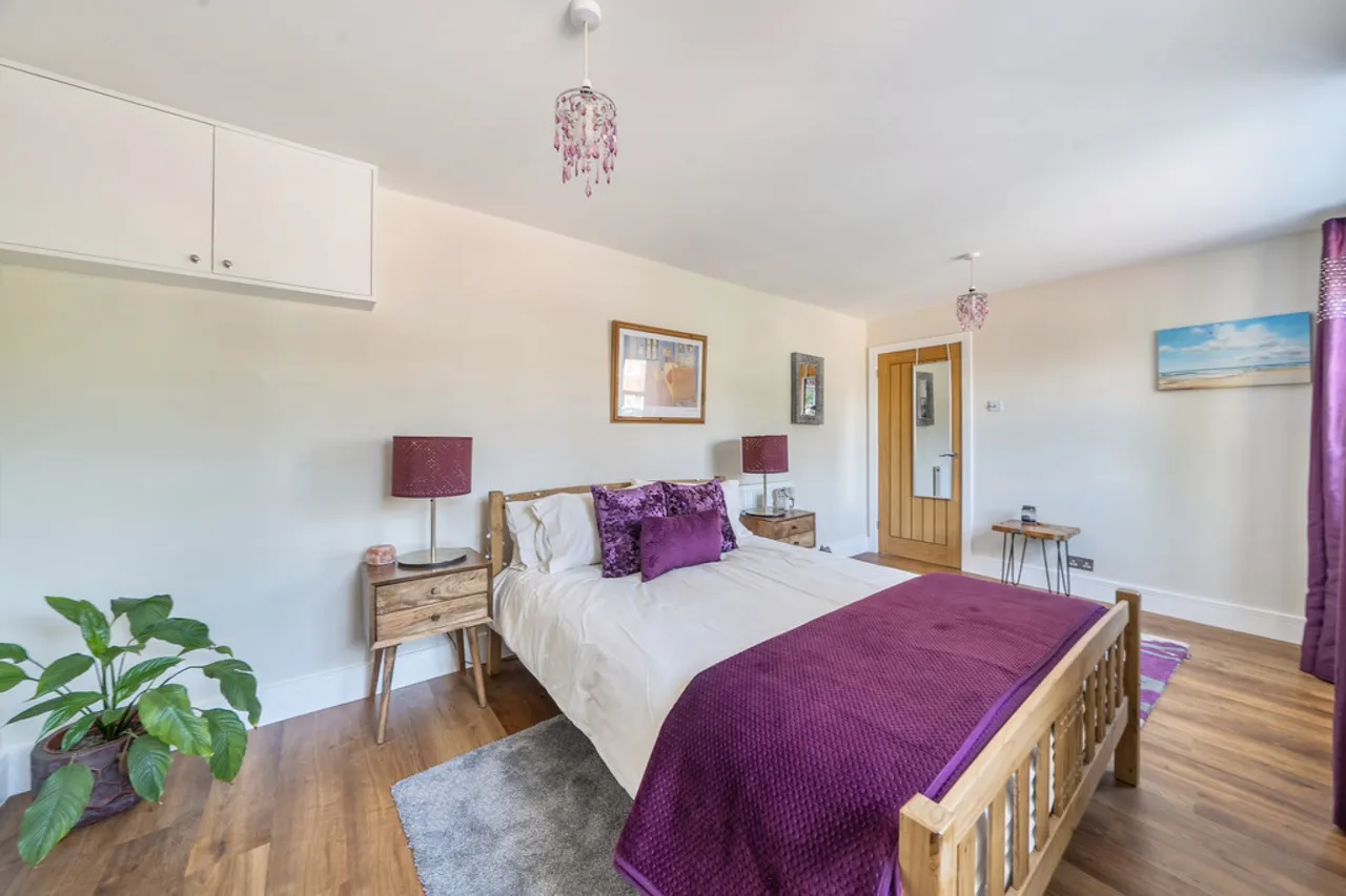 Ouseley Road, Wraysbury, TW19, photo 10