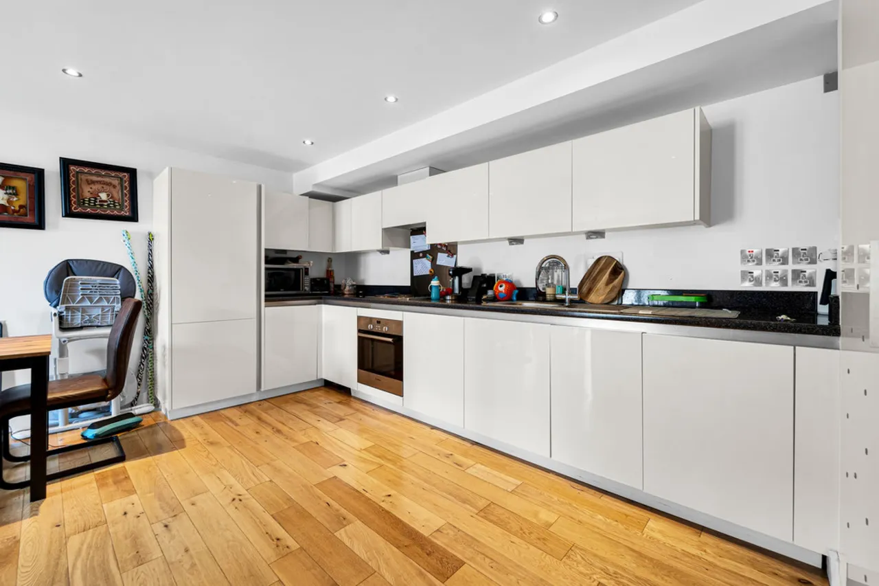 Church Road, Ashford, TW15, photo 5