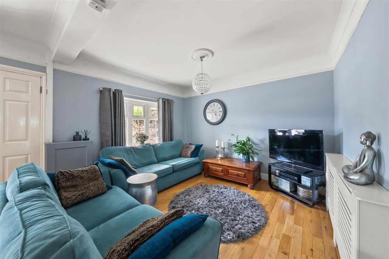 Pield Heath Avenue, Hillingdon, photo 4