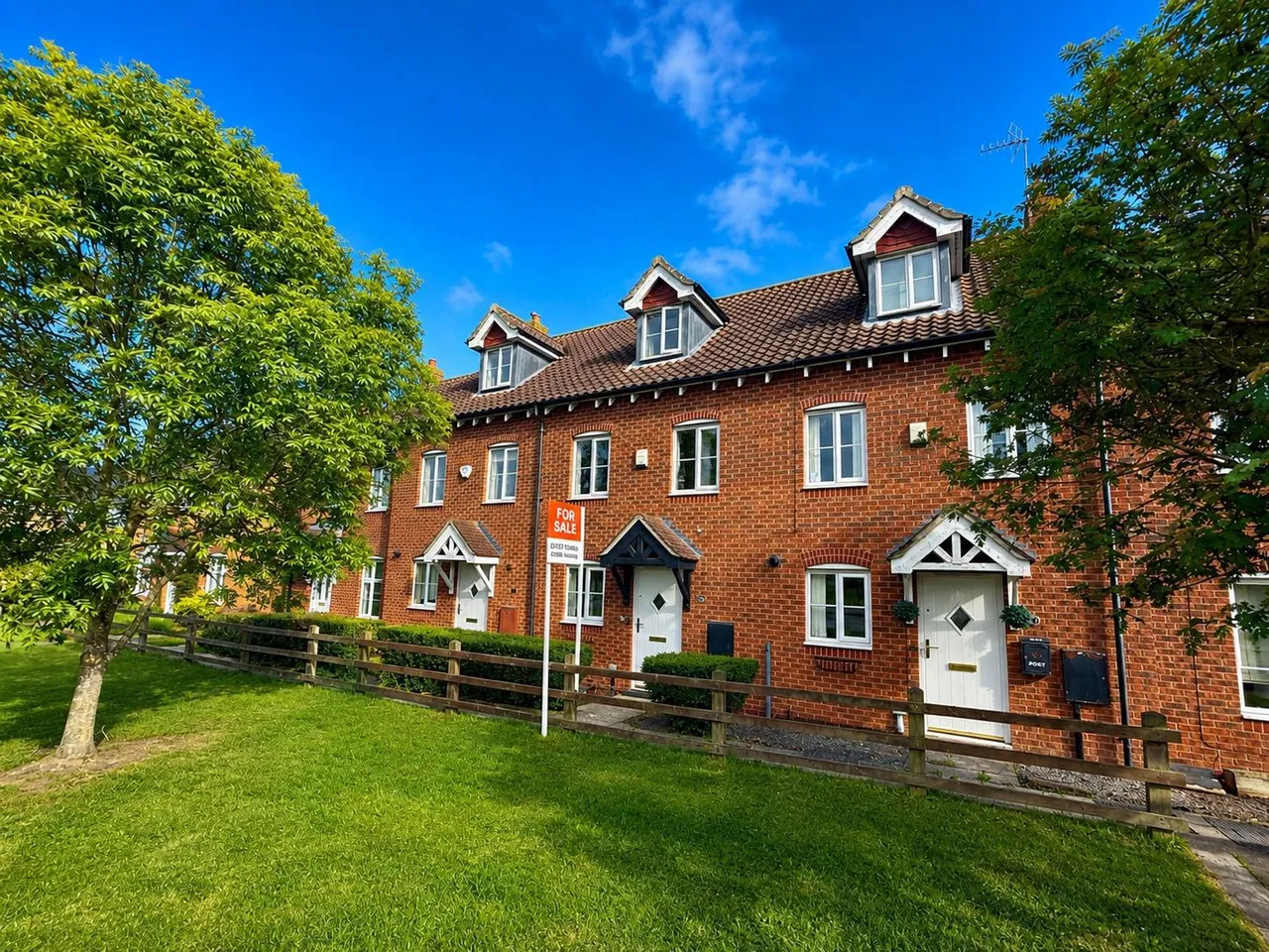 3 bed house for sale, Warren Lane, Witham St Hughs, LN6