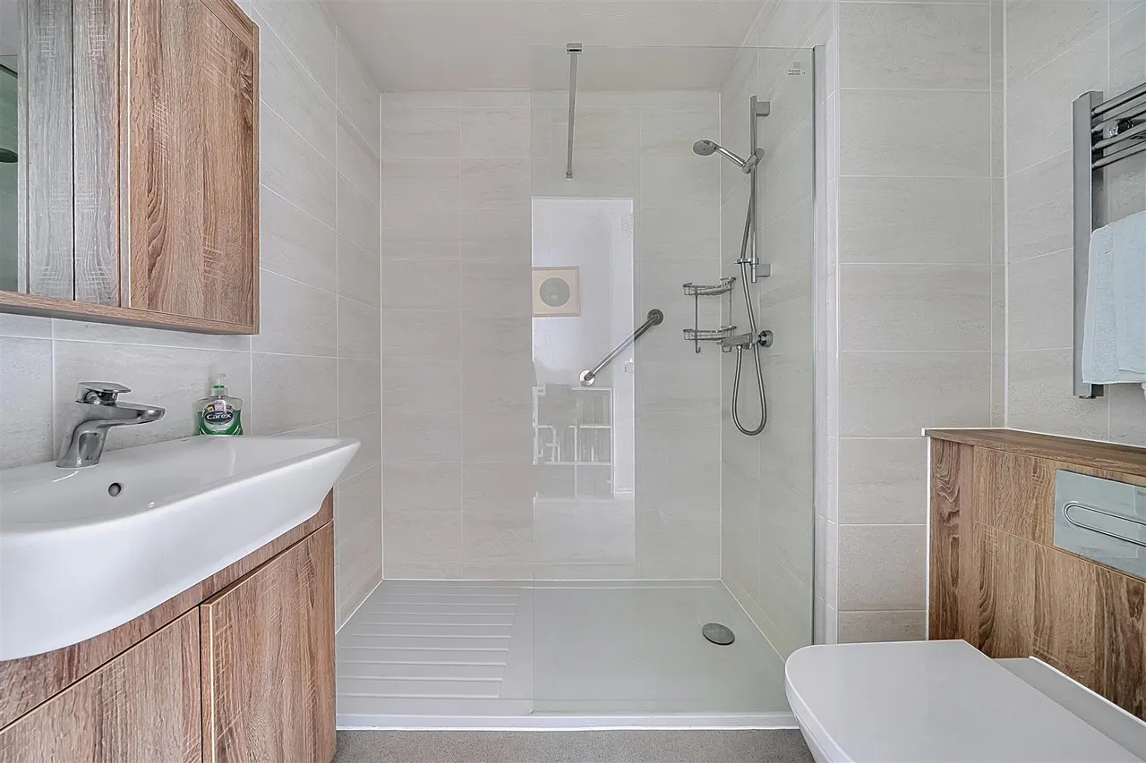 Tangier Way, Taunton, TA1, photo 9