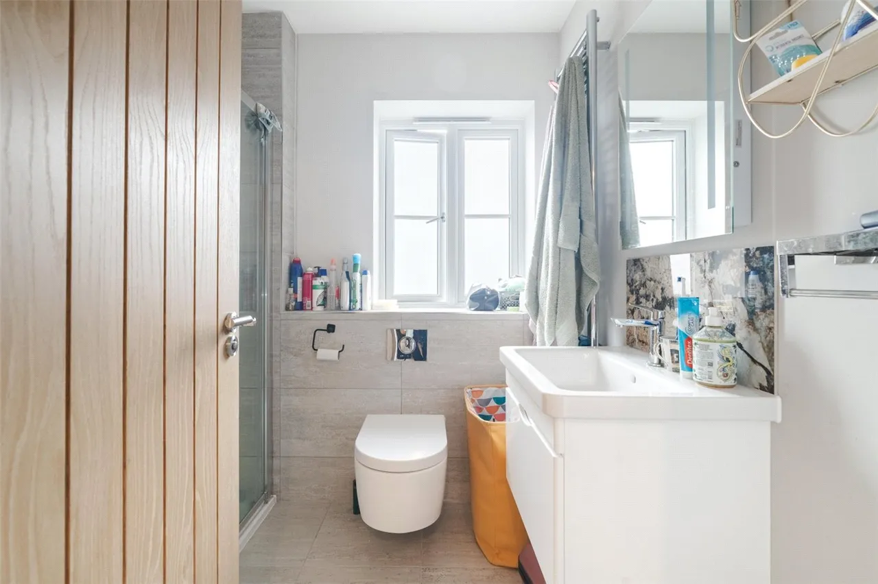3 bed house for sale — Saxondale Gardens, Wimborne, Dorset, BH21
