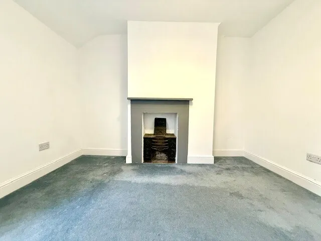 Manor Road, Chigwell, IG7, photo 8