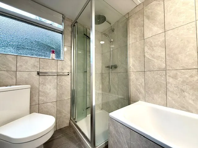 Manor Road, Chigwell, IG7, photo 6