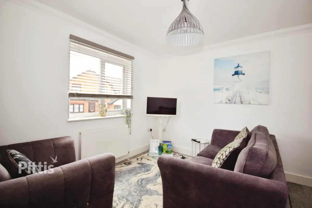 Fairfield Gardens, Sandown, PO36, photo 5