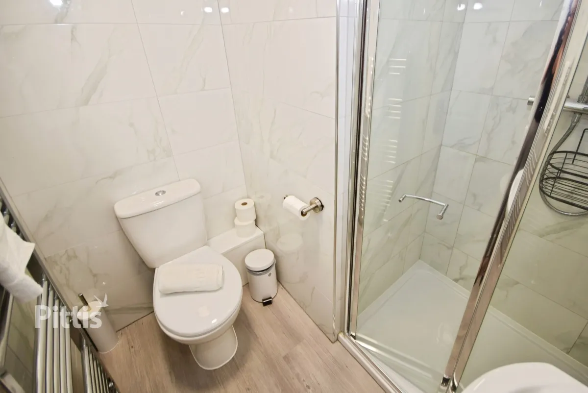 Fairfield Gardens, Sandown, PO36, photo 9