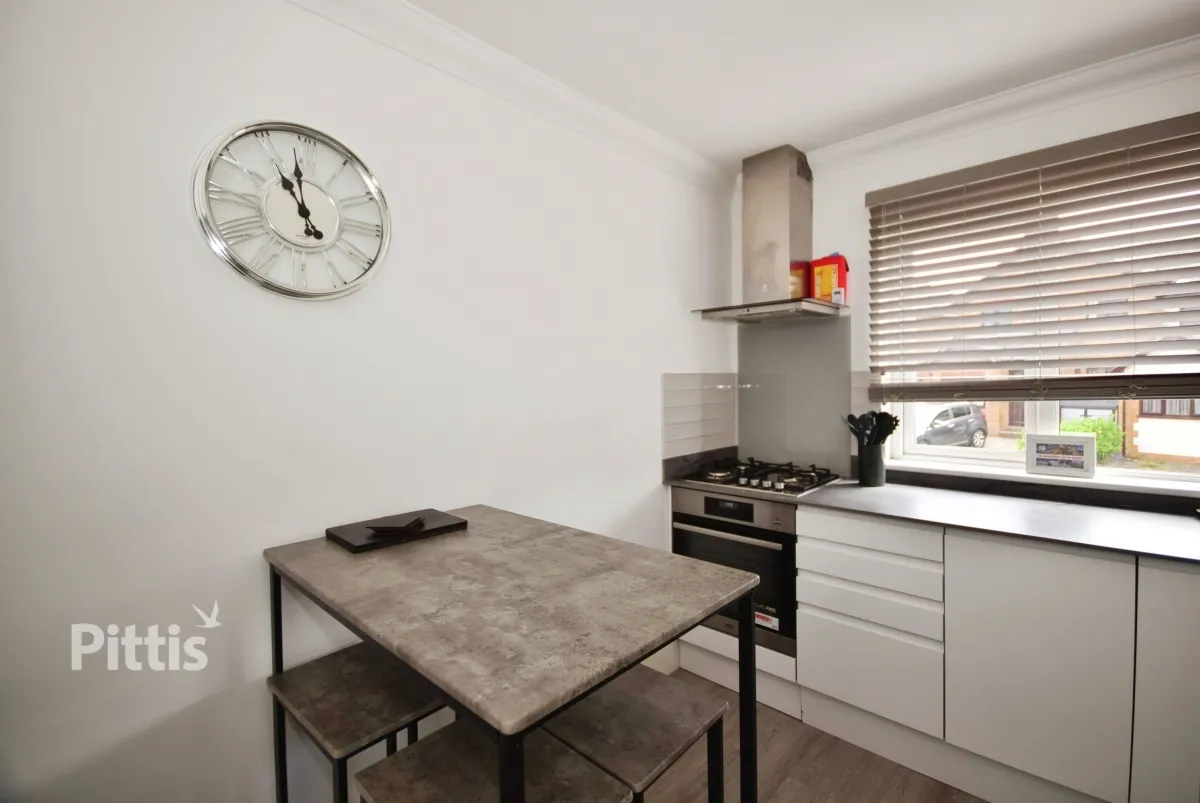 Fairfield Gardens, Sandown, PO36, photo 4