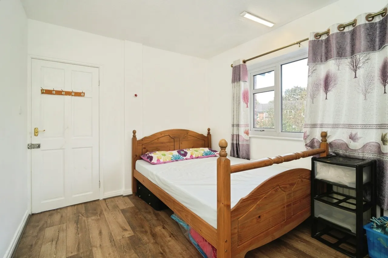Grasmere Road, M27, photo 9