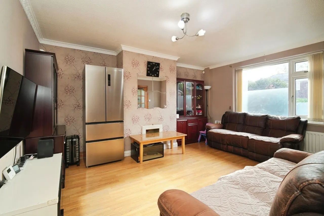 Grasmere Road, M27, photo 3