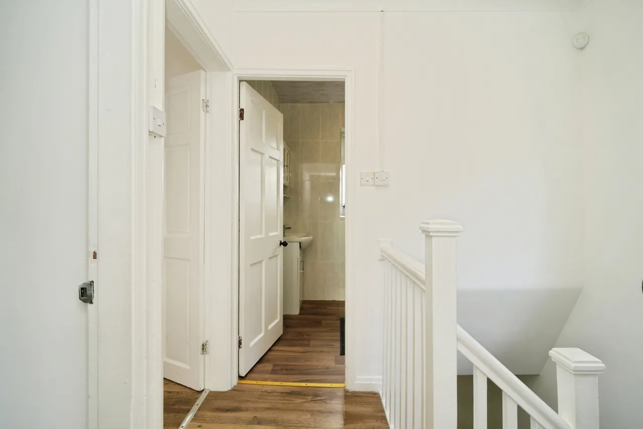 Grasmere Road, M27, photo 13
