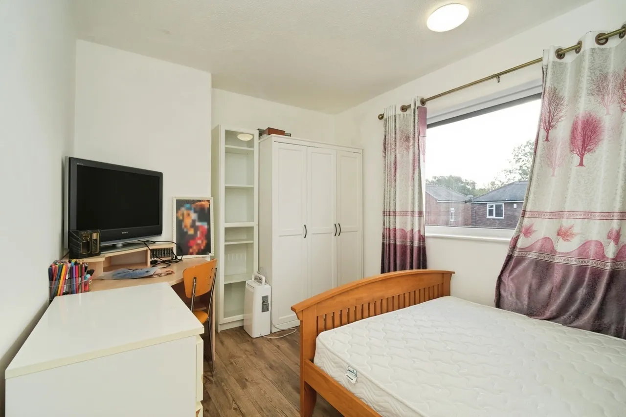 Grasmere Road, M27, photo 7