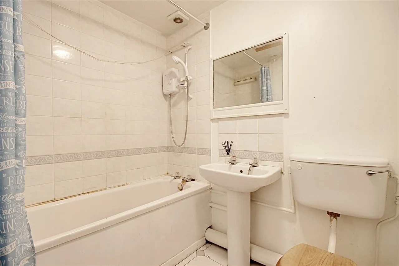 Larmans Road, photo 5