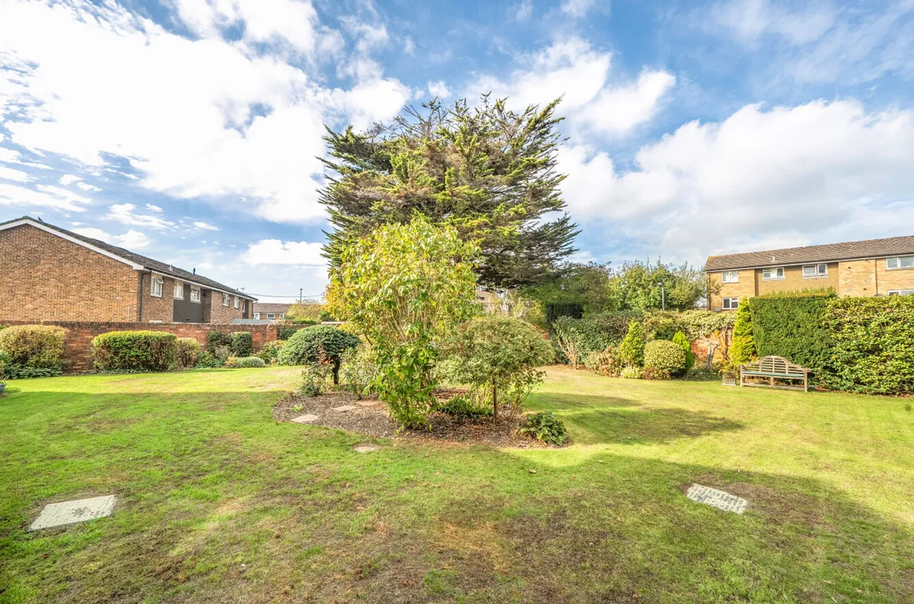 Spitalfield Lane, Chichester, PO19, photo 11