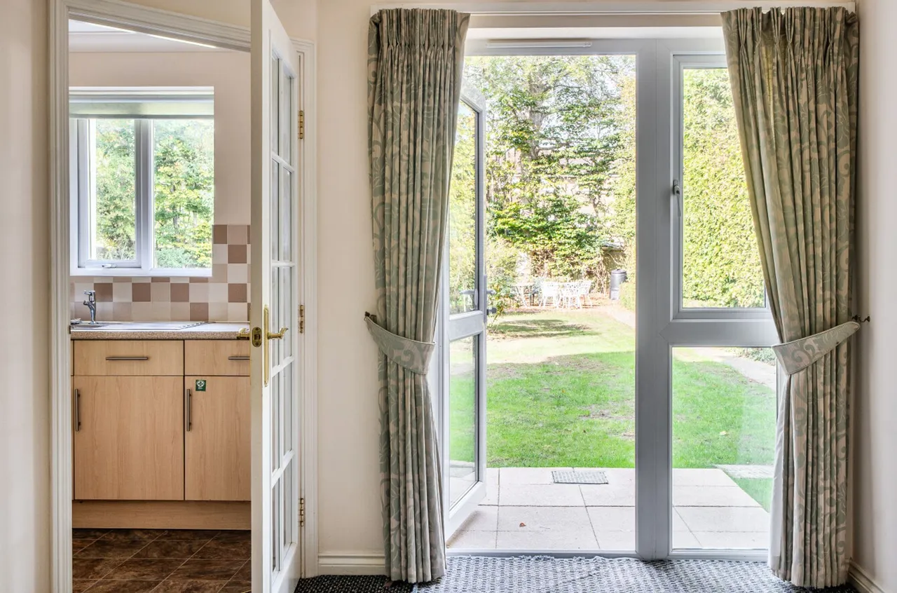 Spitalfield Lane, Chichester, PO19, photo 8