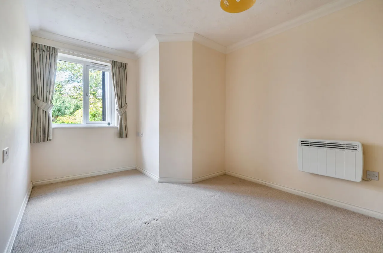 Spitalfield Lane, Chichester, PO19, photo 15