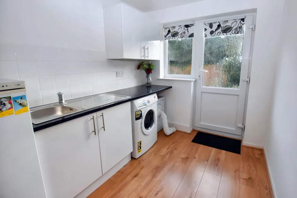 Holly Close, Market Drayton, photo 8